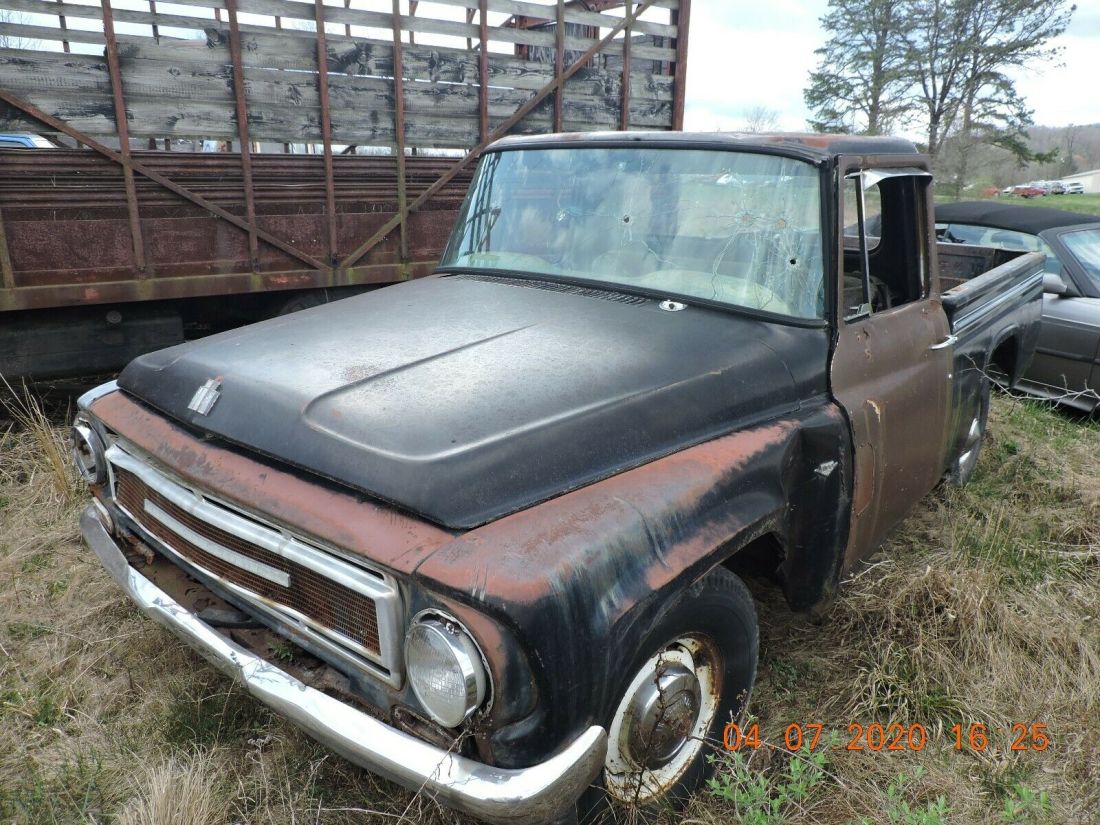 1967 International Harvester 1000A - photo 3