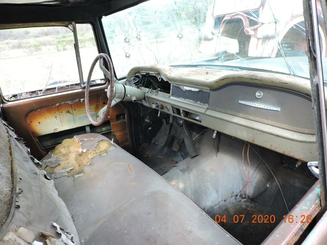 1967 International Harvester 1000A - photo 6