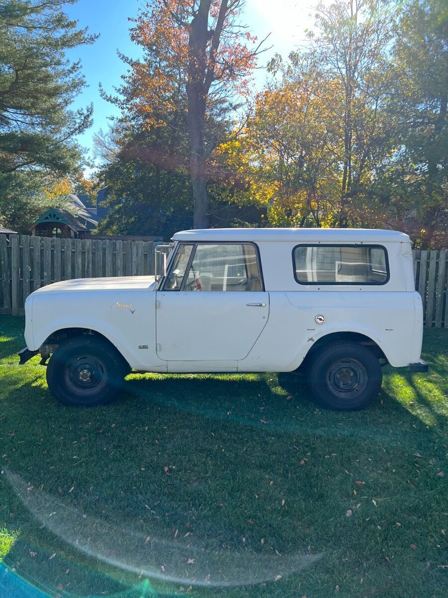 1967 International Harvester Scout 800 V8 4 SPEED, RUST FREE CALIFORNIA SURVIVOR - photo 2