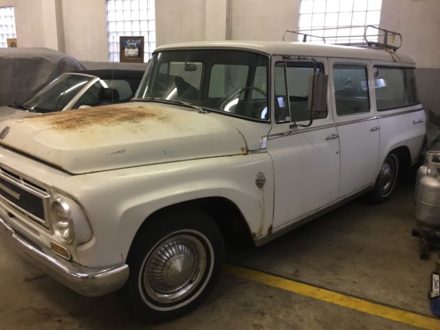 1967 International Harvester Travelall 2WD 1967 International Harvester Other White