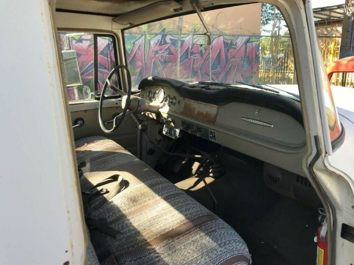 1967 International Harvester 1200C - photo 5