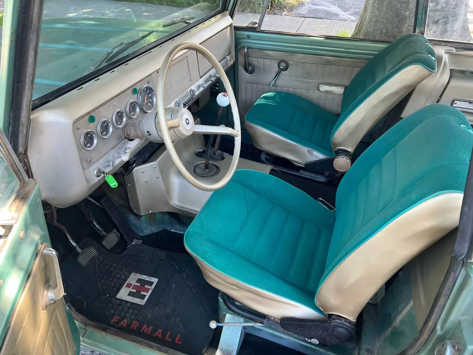 1967 International Harvester Scout 800 Sportop Convertible Orig. Soft/Hard top - photo 2