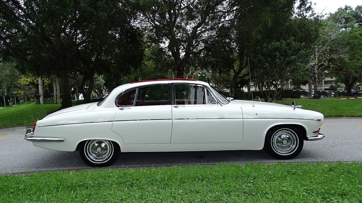 1967 Jaguar 420 LEATHER - photo 3