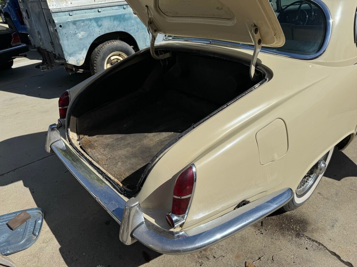1967 Jaguar 420 - photo 13