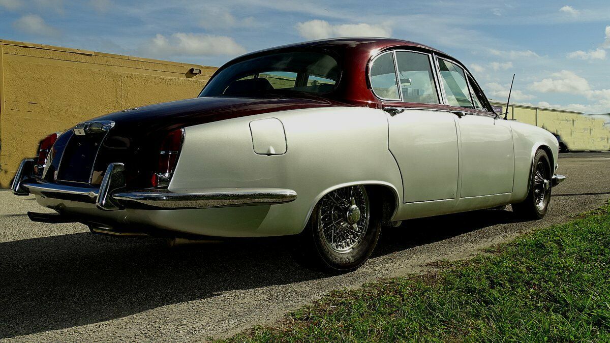 1967 Jaguar 420 SOVEREIGN NO RESERVE - photo 4