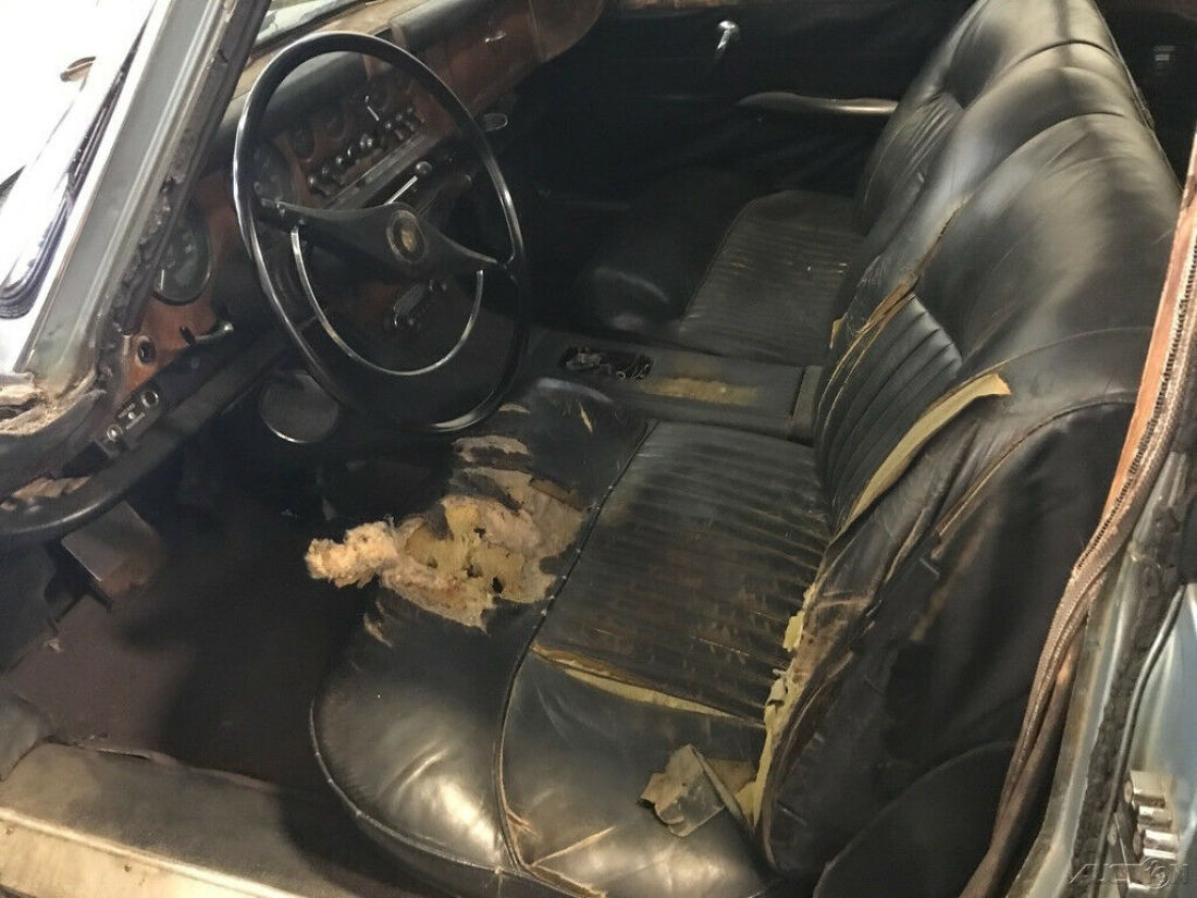 1967 Jaguar 420G Sedan - photo 12
