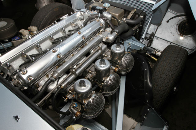 1967 Jaguar E-Type 2+2 - photo 8