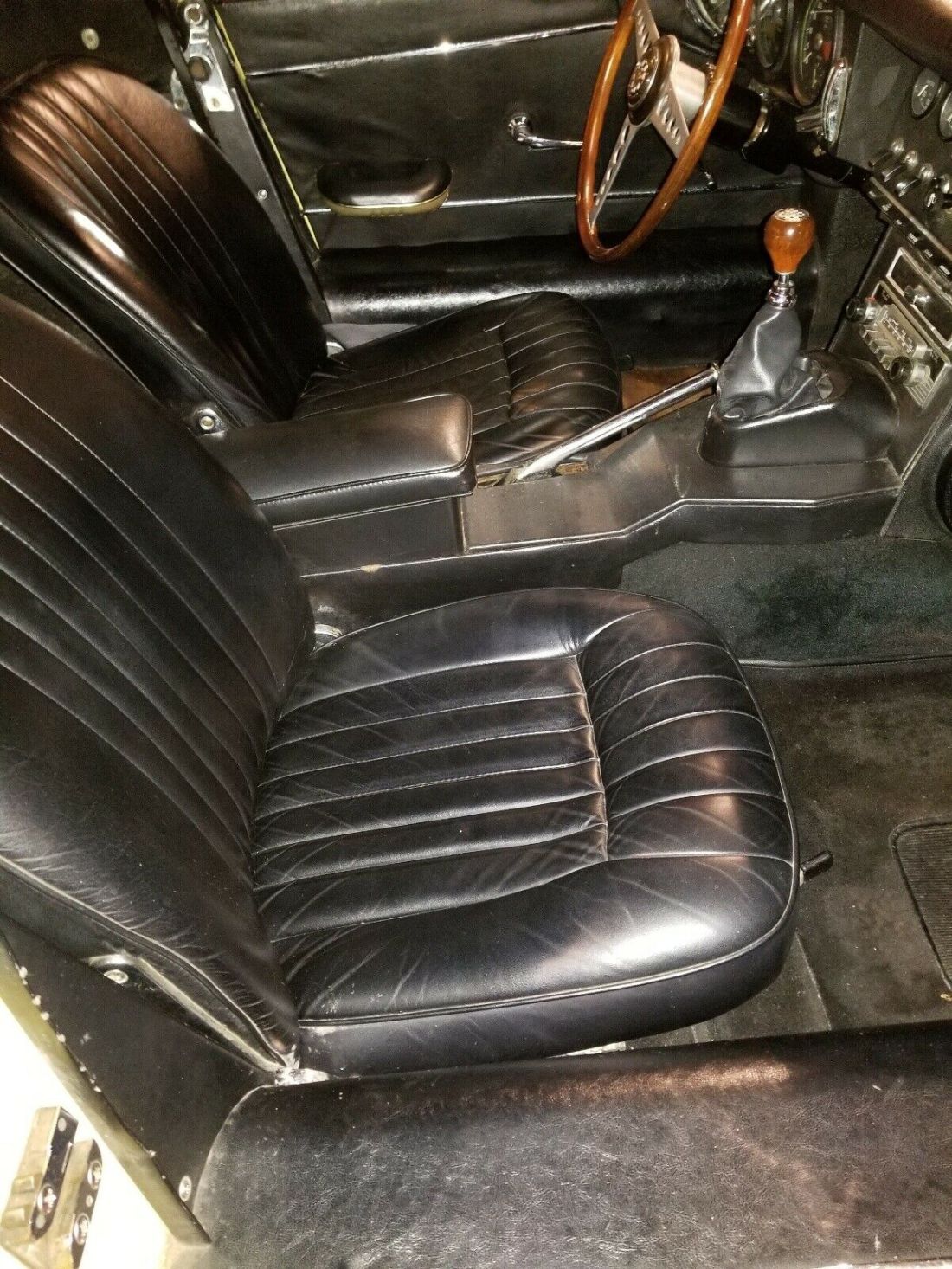 1967 Jaguar E Type 4.2 - photo 13