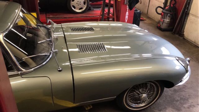 1967 Jaguar E-Type Coupe - photo 6