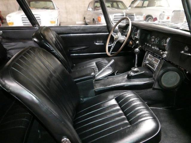 1967 Jaguar E-Type Leather Seats - photo 6
