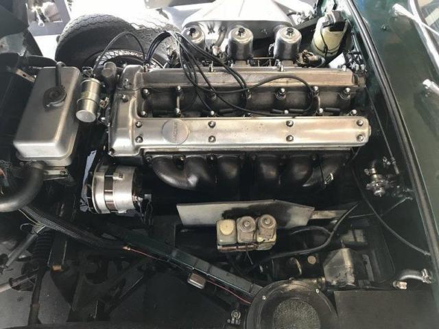 1967 Jaguar E-Type Leather Seats - photo 9