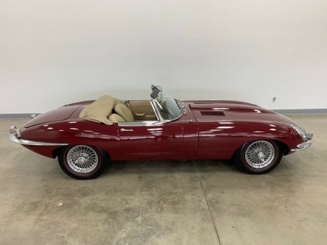 1967 Jaguar E-Type Series 1 -- - photo 12