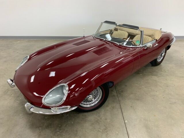 1967 Jaguar E-Type Series 1 -- - photo 2
