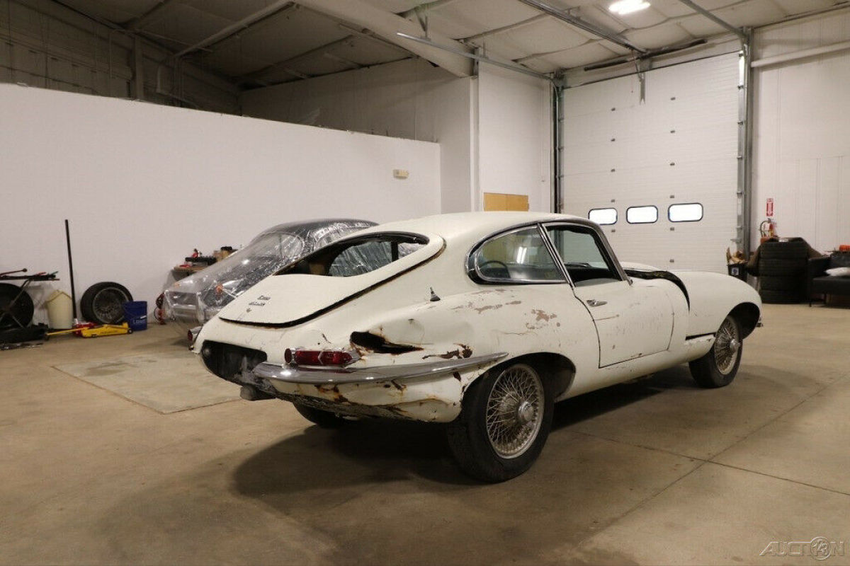 1967 Jaguar E-Type 1967 JAGUAR E-TYPE SERIES 1 COUPE - photo 9