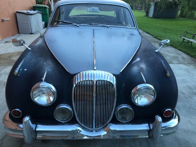 1967 Jaguar Other DAIMLER 2.5 Saloon 1967 Jaguar Daimler 4 door
