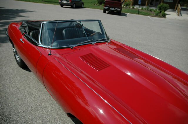 1967 Jaguar E-Type series 1 roadster - photo 10