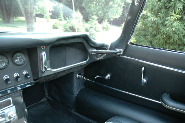 1967 Jaguar E-Type series 1 roadster - photo 13