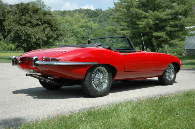 1967 Jaguar E-Type series 1 roadster - photo 3