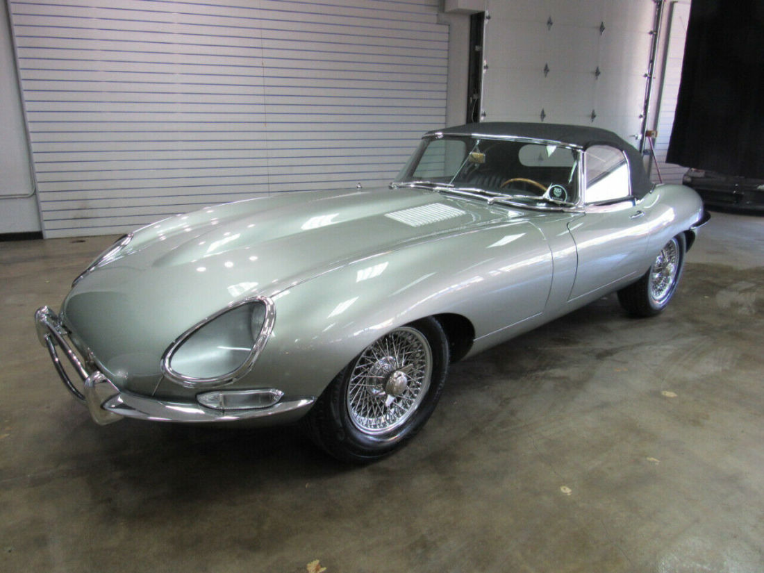 1967 Jaguar XK-E - photo 12
