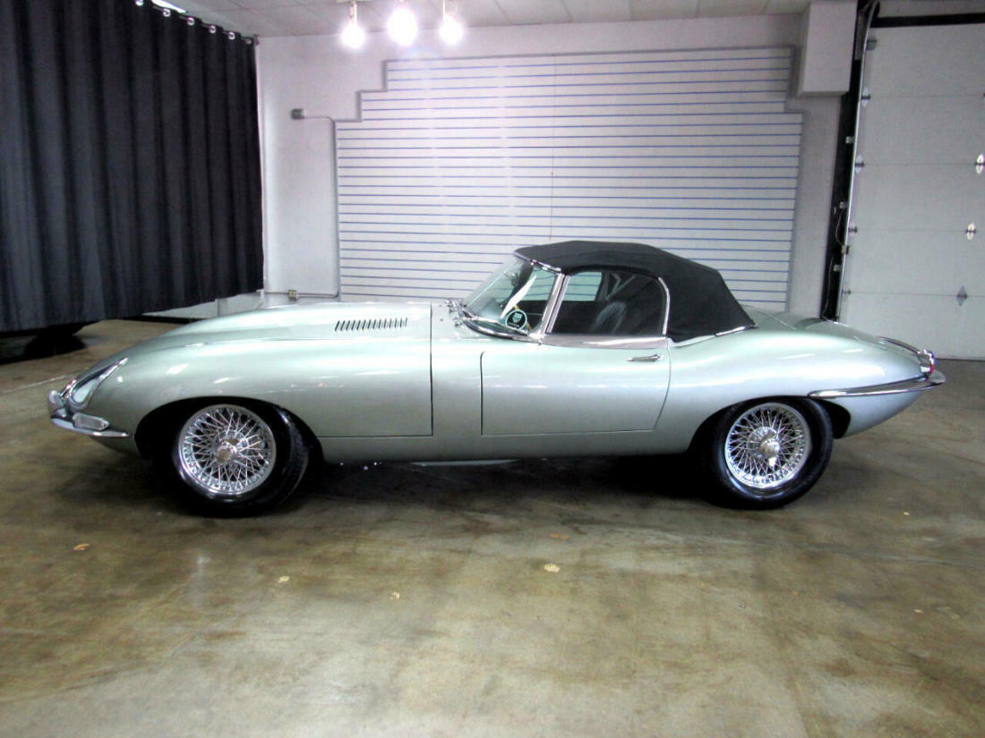 1967 Jaguar XK-E - photo 2