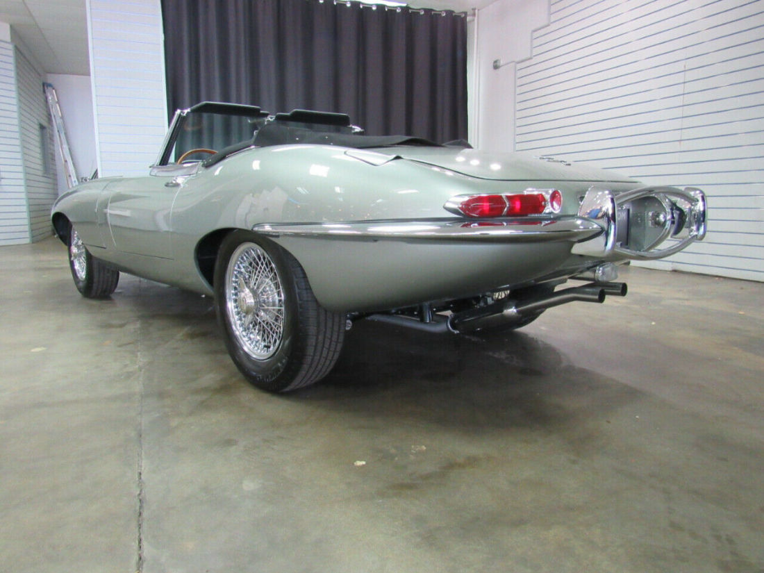 1967 Jaguar XK-E - photo 5