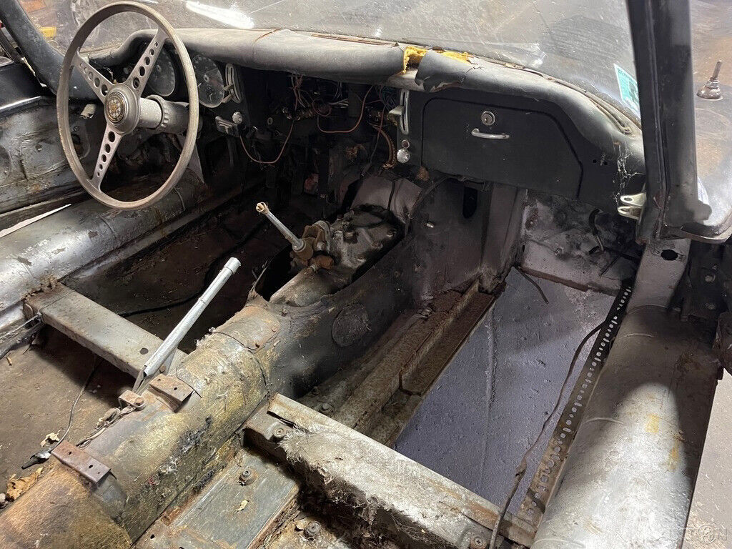 1967 Jaguar E-Type 2+2 Series 1 Coupe! - photo 12