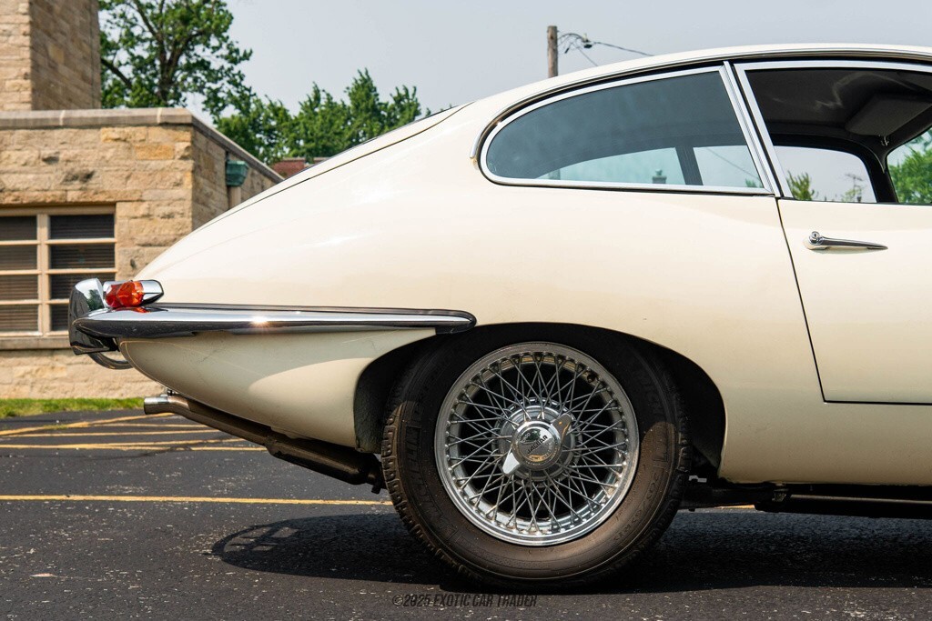 1967 Jaguar XK Series I 4.2 - photo 10