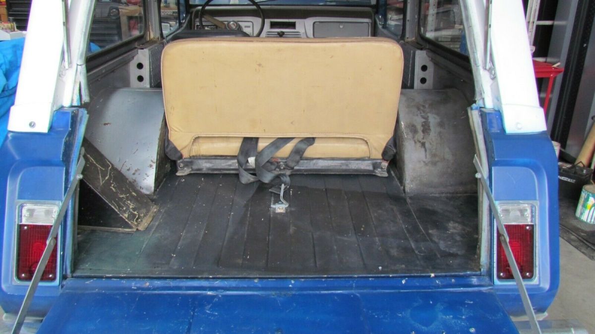 1967 Jeep Jeepster - photo 12