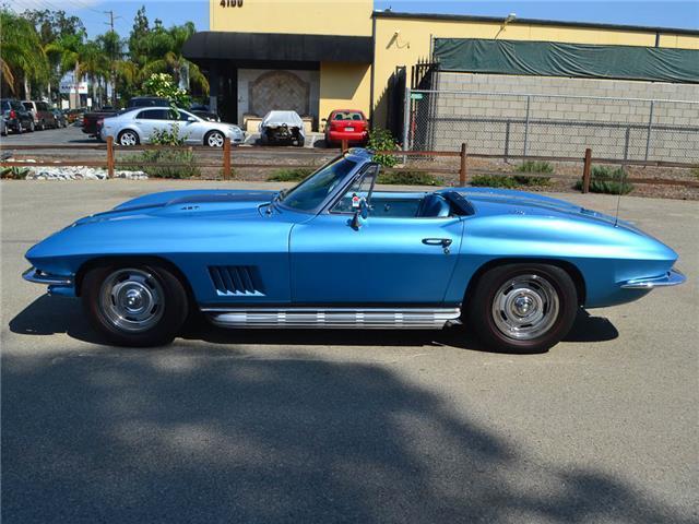1967 Chevrolet Corvette Convertible - photo 10