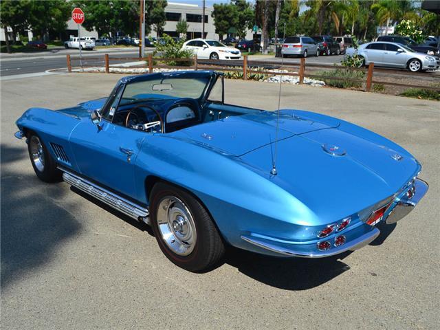 1967 Chevrolet Corvette Convertible - photo 11