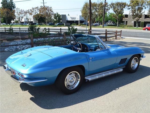 1967 Chevrolet Corvette Convertible - photo 13