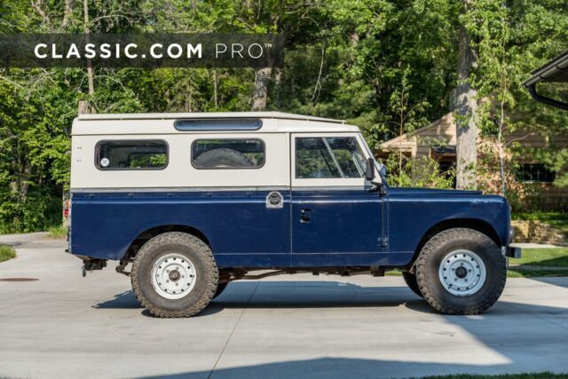 1967 Land Rover Series IIA 109 - photo 4