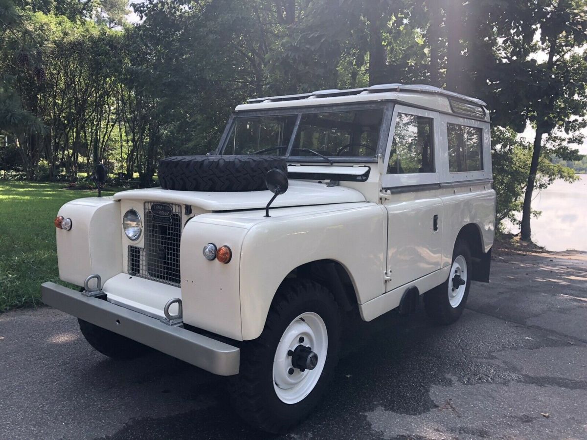 1967 Land Rover Series IIA 3 Doors - photo 4