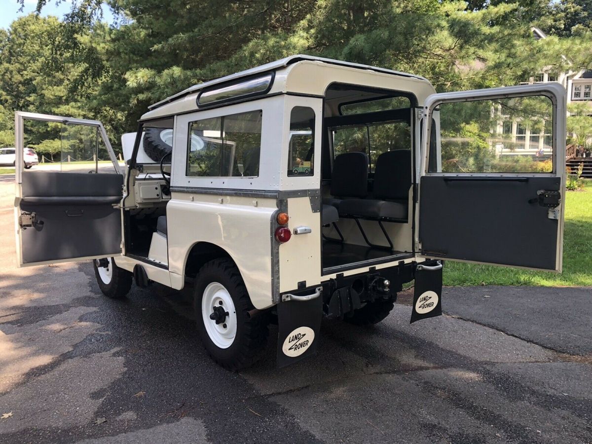 1967 Land Rover Series IIA 3 Doors - photo 5
