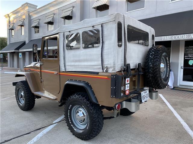 1967 Toyota FJ Cruiser 67 FJ40 Landcruiser, 350 V8, NICE TRUCK! - photo 13