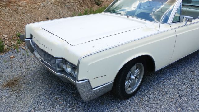 1967 Lincoln Continental - photo 2