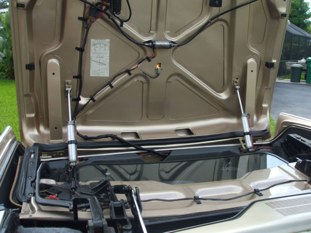 1967 Lincoln Continental - photo 10