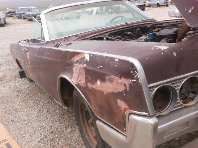 1967 Lincoln Continental CONVERTIBLE - photo 4