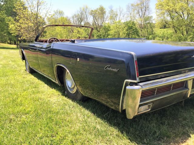 1967 Lincoln Continental - photo 10