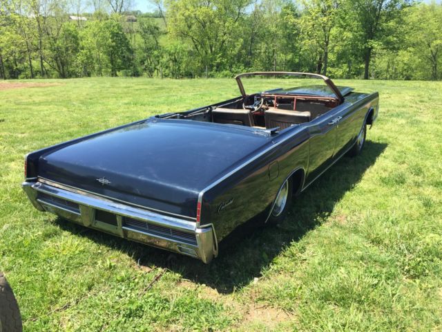 1967 Lincoln Continental - photo 3