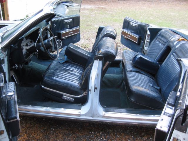 1967 Lincoln Continental - photo 12
