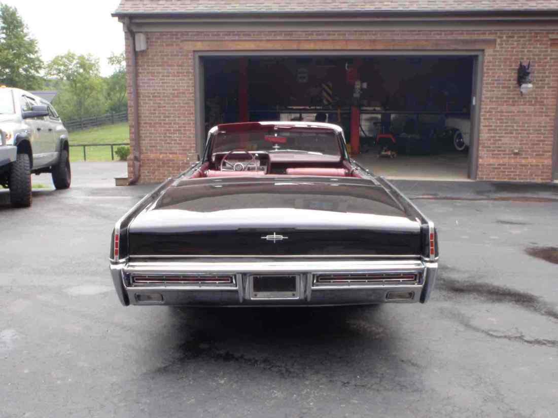 1967 Lincoln Continental - photo 6