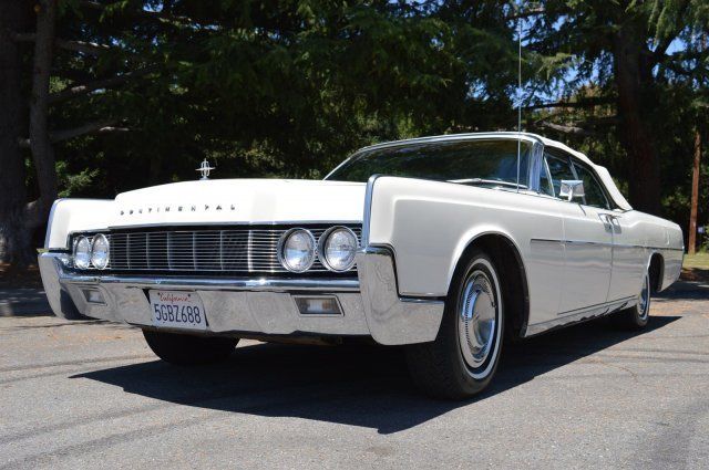 1967 Lincoln Continental Convertible Gorgeous Condition Runs Great - photo 2