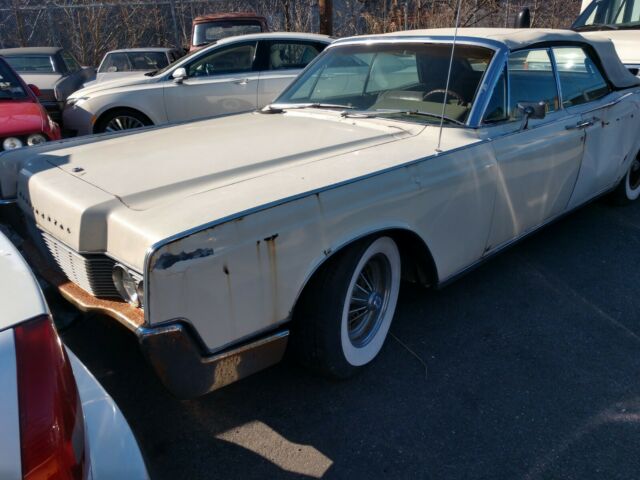 1967 Lincoln Continental