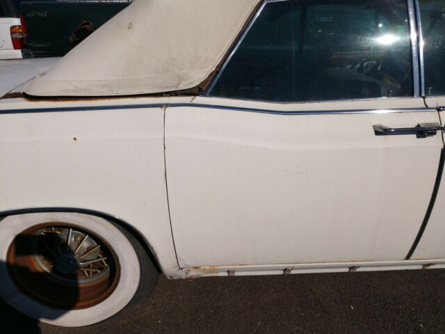 1967 Lincoln Continental - photo 12