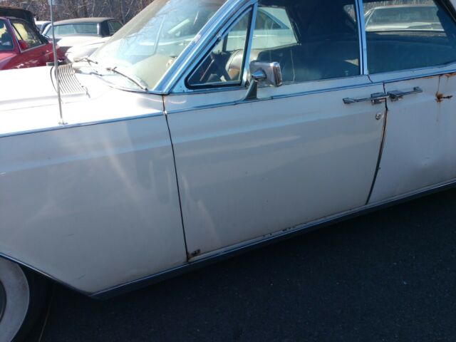 1967 Lincoln Continental - photo 3