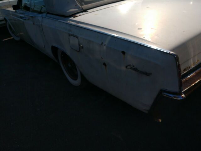 1967 Lincoln Continental - photo 6