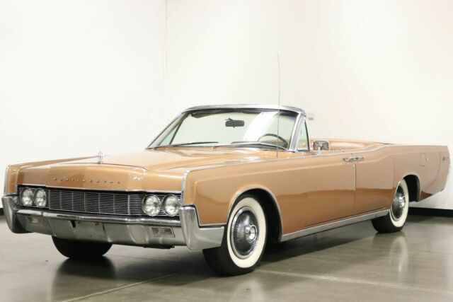 1967 Lincoln Continental Convertible - photo 5