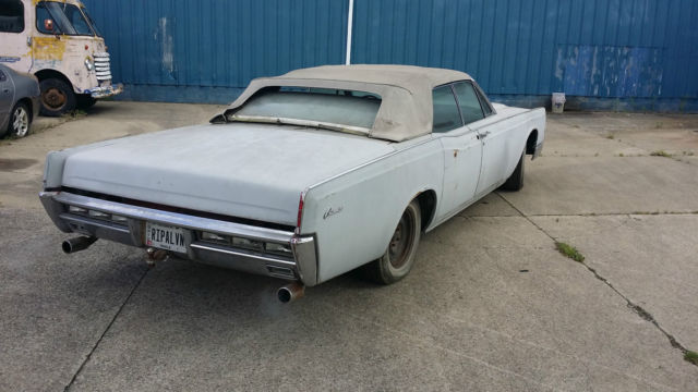 1967 Lincoln Continental - photo 3