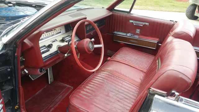 1967 Lincoln Continental convertible - photo 10